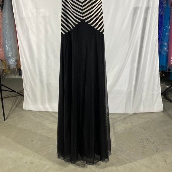 JS Collection - Dress - Picture 2 of 6